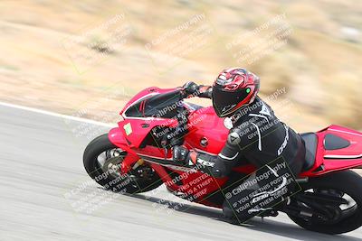 media/Mar-04-2023-TrackXperience (Sat) [[f3a86947c9]]/Group 1/Session 4 turn 2/